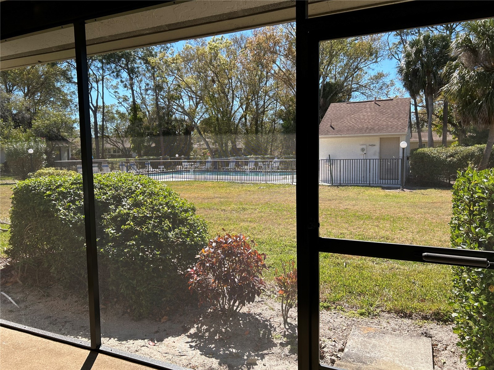 5204 Myrtle Wood #2 Sarasota FL 34235 A4688658 image4