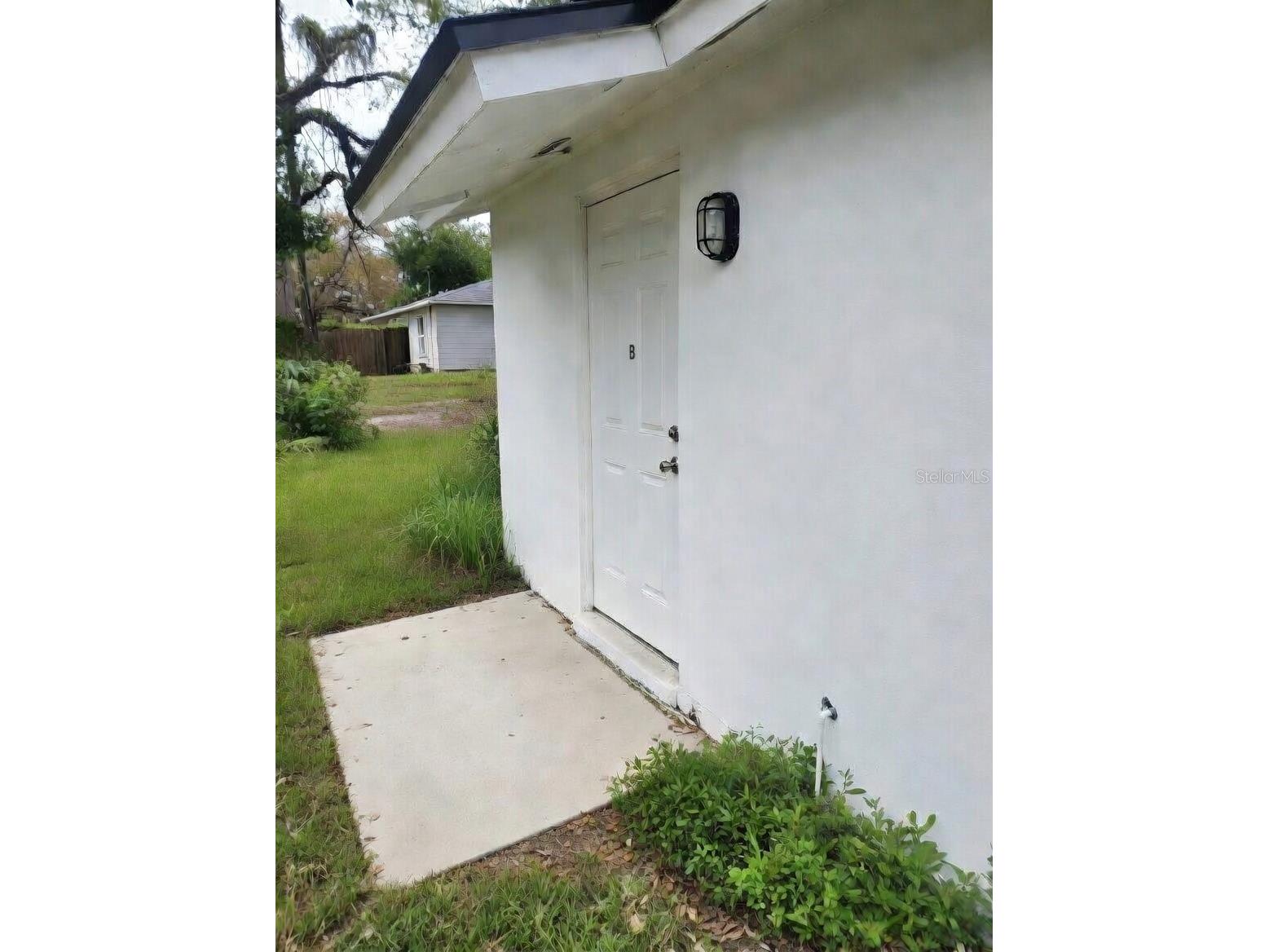 5204 N 45th Street #B Tampa FL 33610 TB8493452 image1