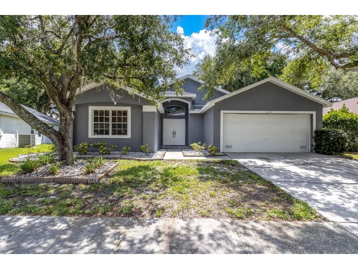5204 New Brittany Lane Zephyrhills FL 33541 U8255684 image1