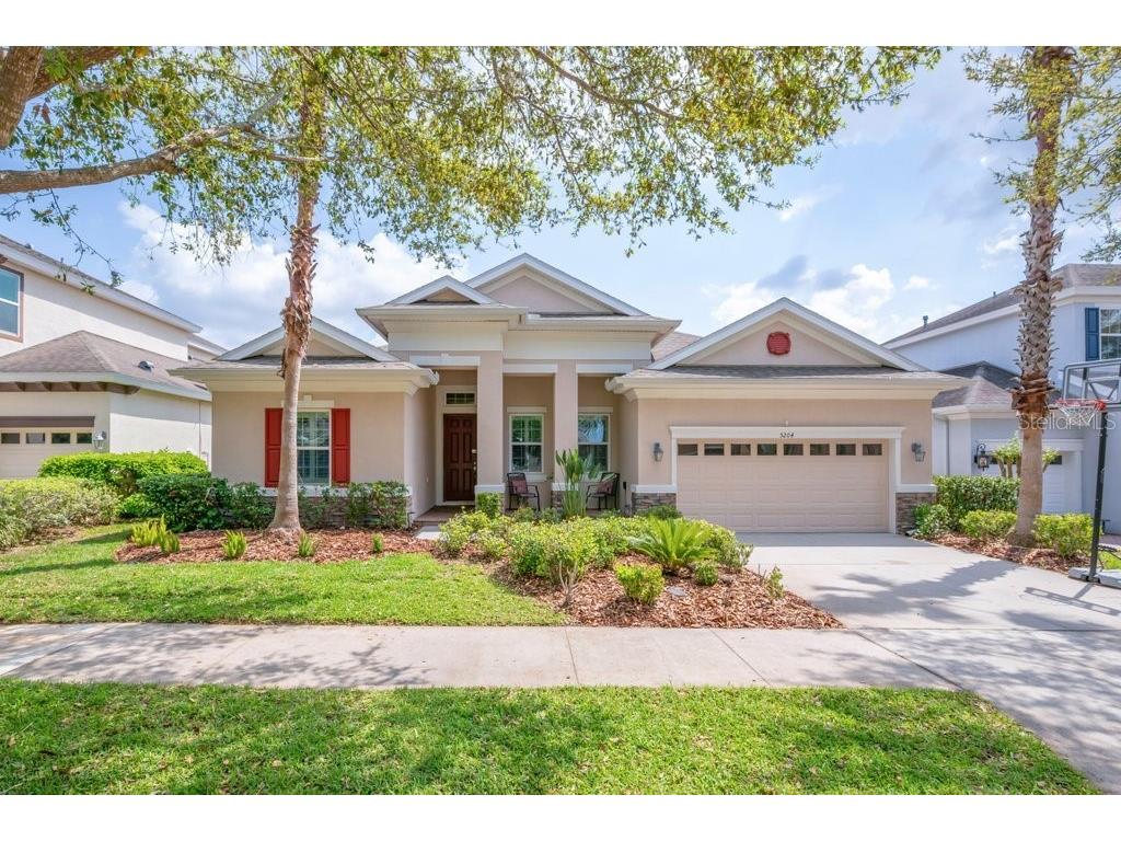 5204 Sparrowglen Place Lithia FL 33547 TB8490387 image1