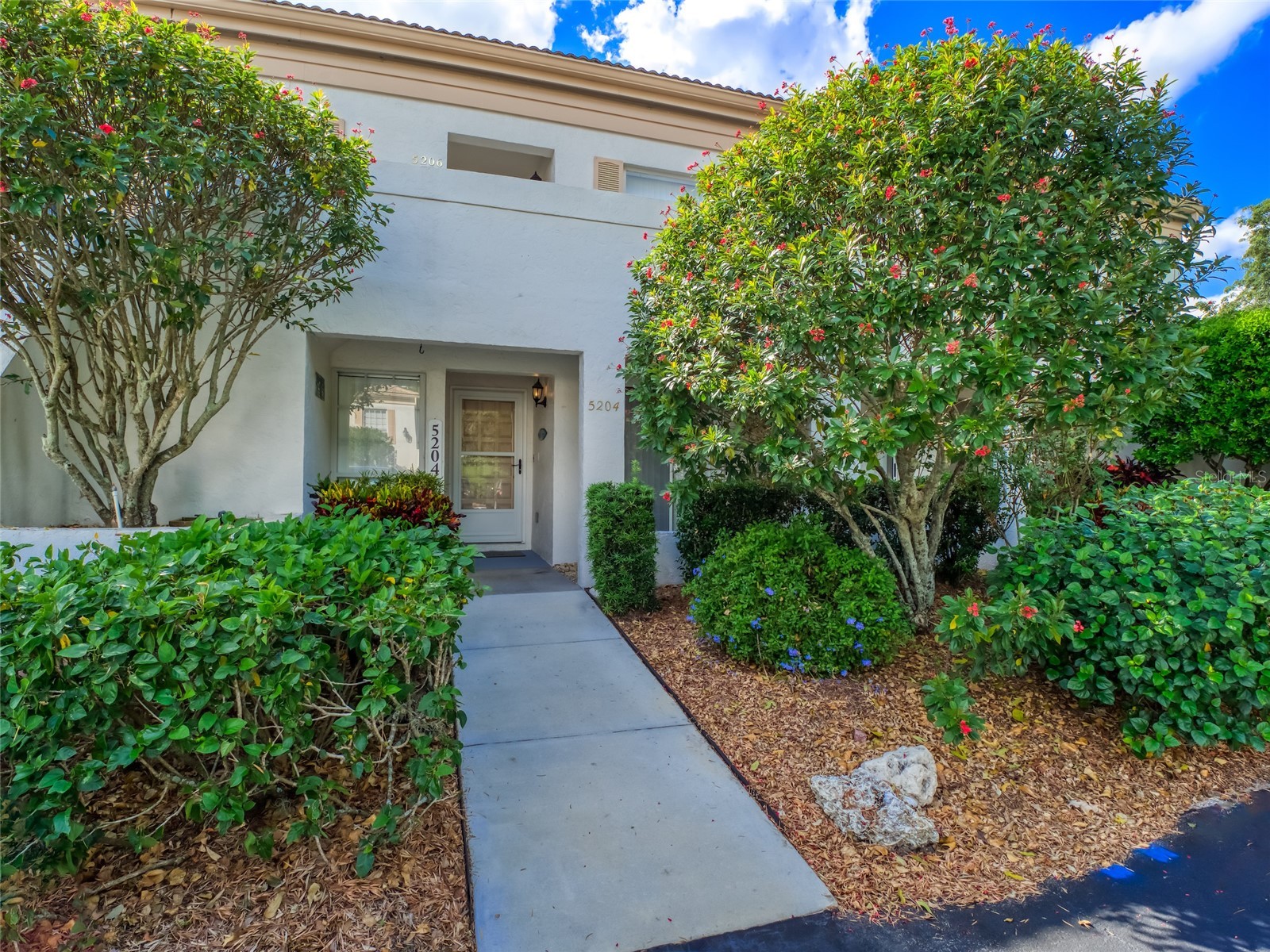5204 Wedgewood Lane #77 Sarasota FL 34235 A4660017 image1