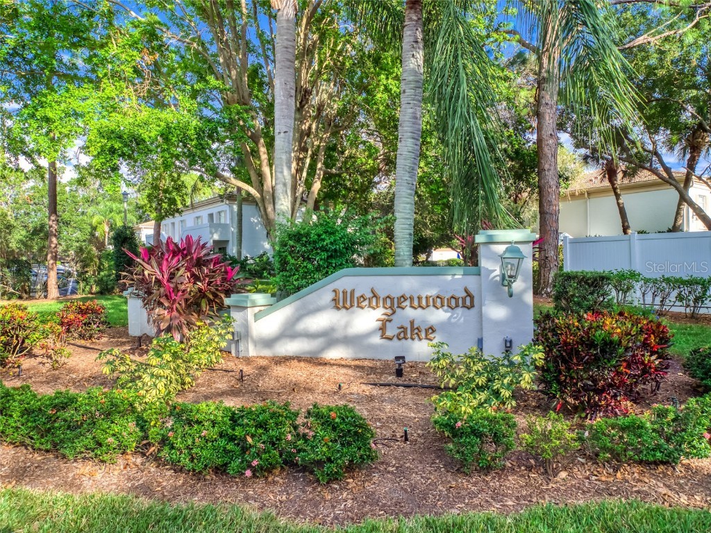 5204 Wedgewood Lane #77 Sarasota FL 34235 A4667610 image2
