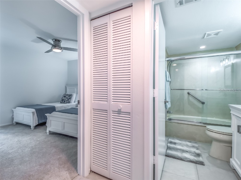 5204 Wedgewood Lane #77 Sarasota FL 34235 A4667610 image41