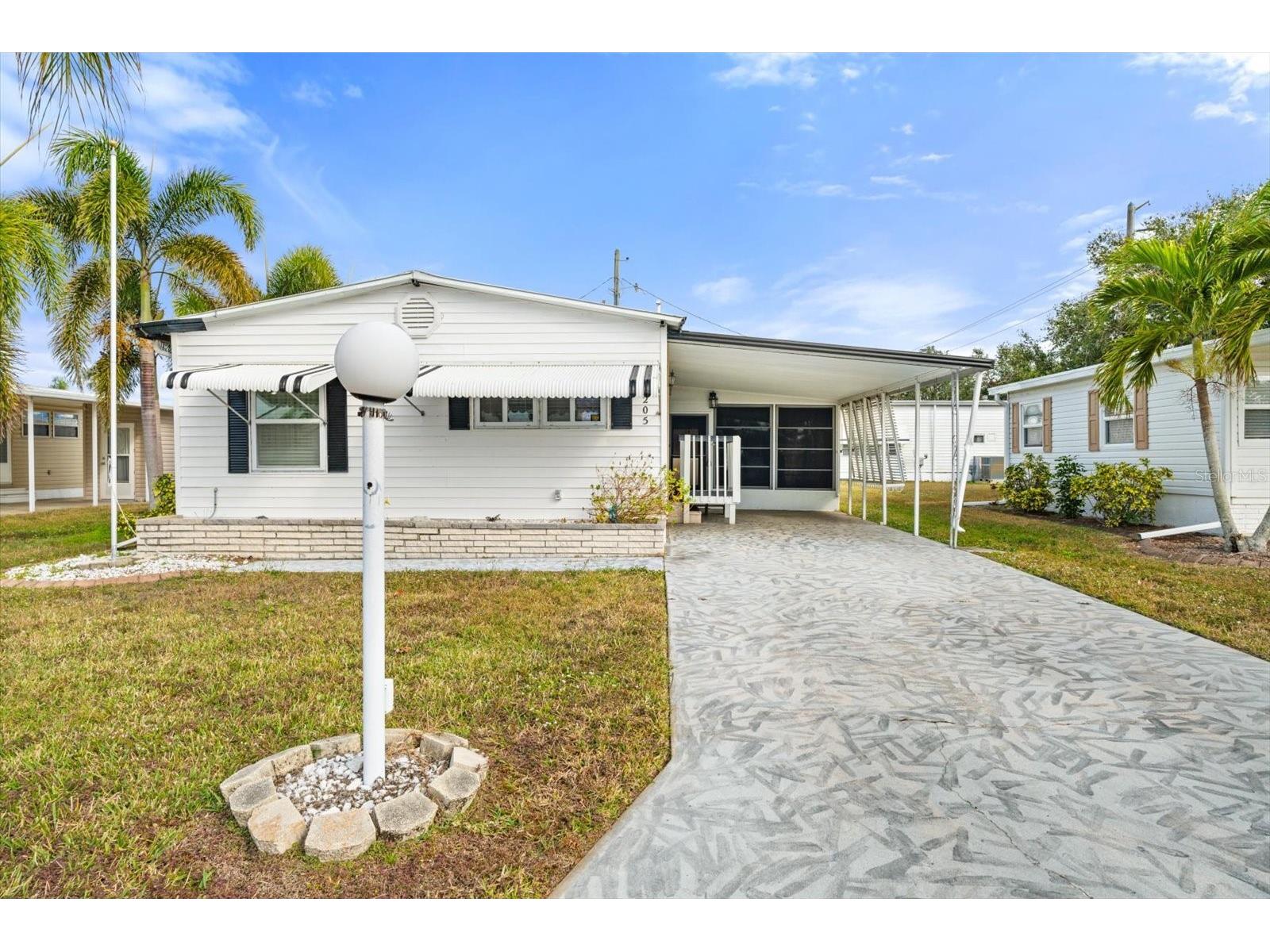 5205 5th Street E Bradenton FL 34203 A4677792 image2