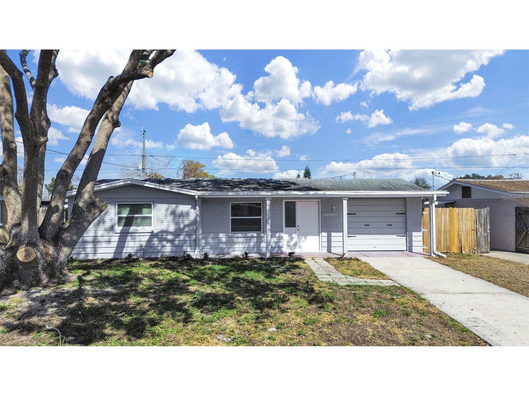 5205 Drift Tide Drive New Port Richey FL 34652 TB8476332 image1