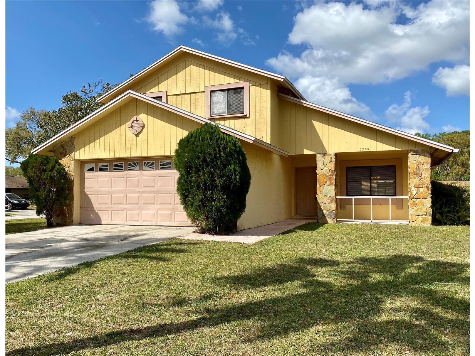 5205 Dublin Place Tampa FL 33624 TB8523013 image1