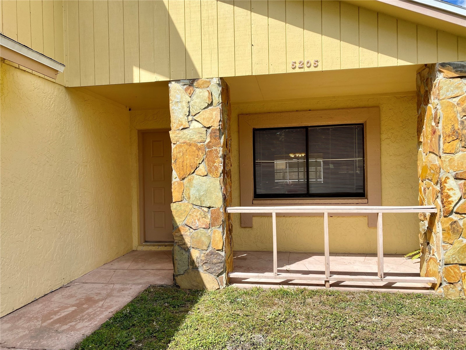 5205 Dublin Place Tampa FL 33624 TB8523013 image3