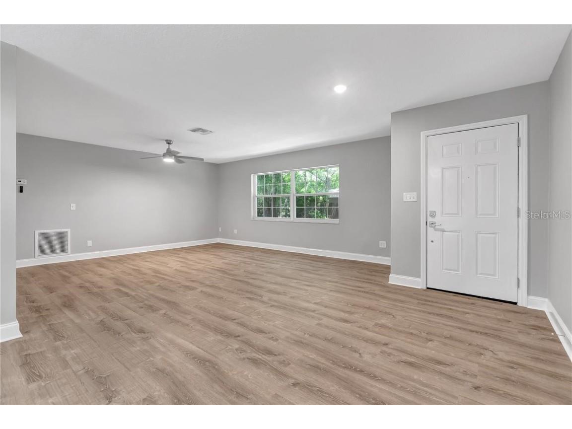 5205 E 131st Avenue Temple Terrace FL 33617 TB8454727 image4