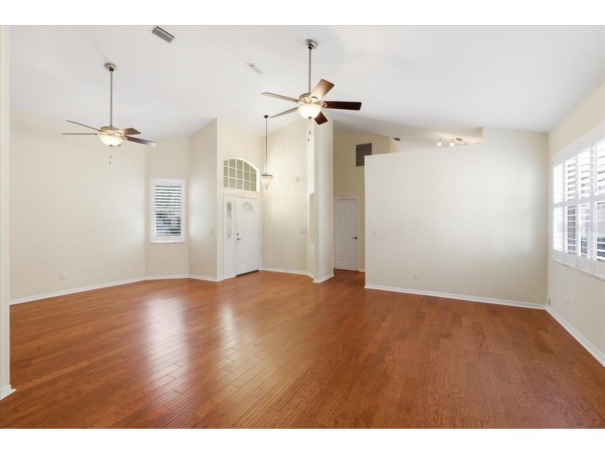 5205 Fairway One Drive Valrico FL 33596 TB8478480 image10