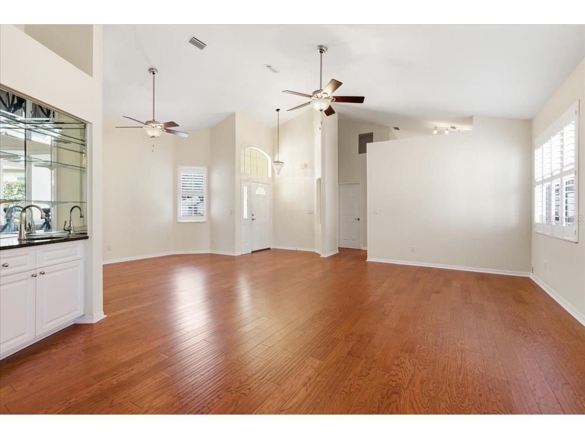 5205 Fairway One Drive Valrico FL 33596 TB8478480 image12