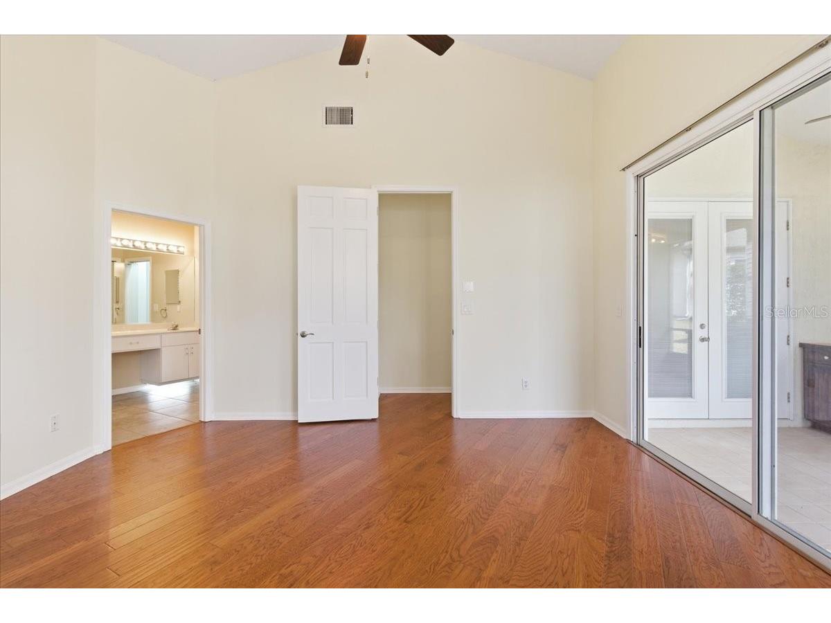 5205 Fairway One Drive Valrico FL 33596 TB8478480 image17