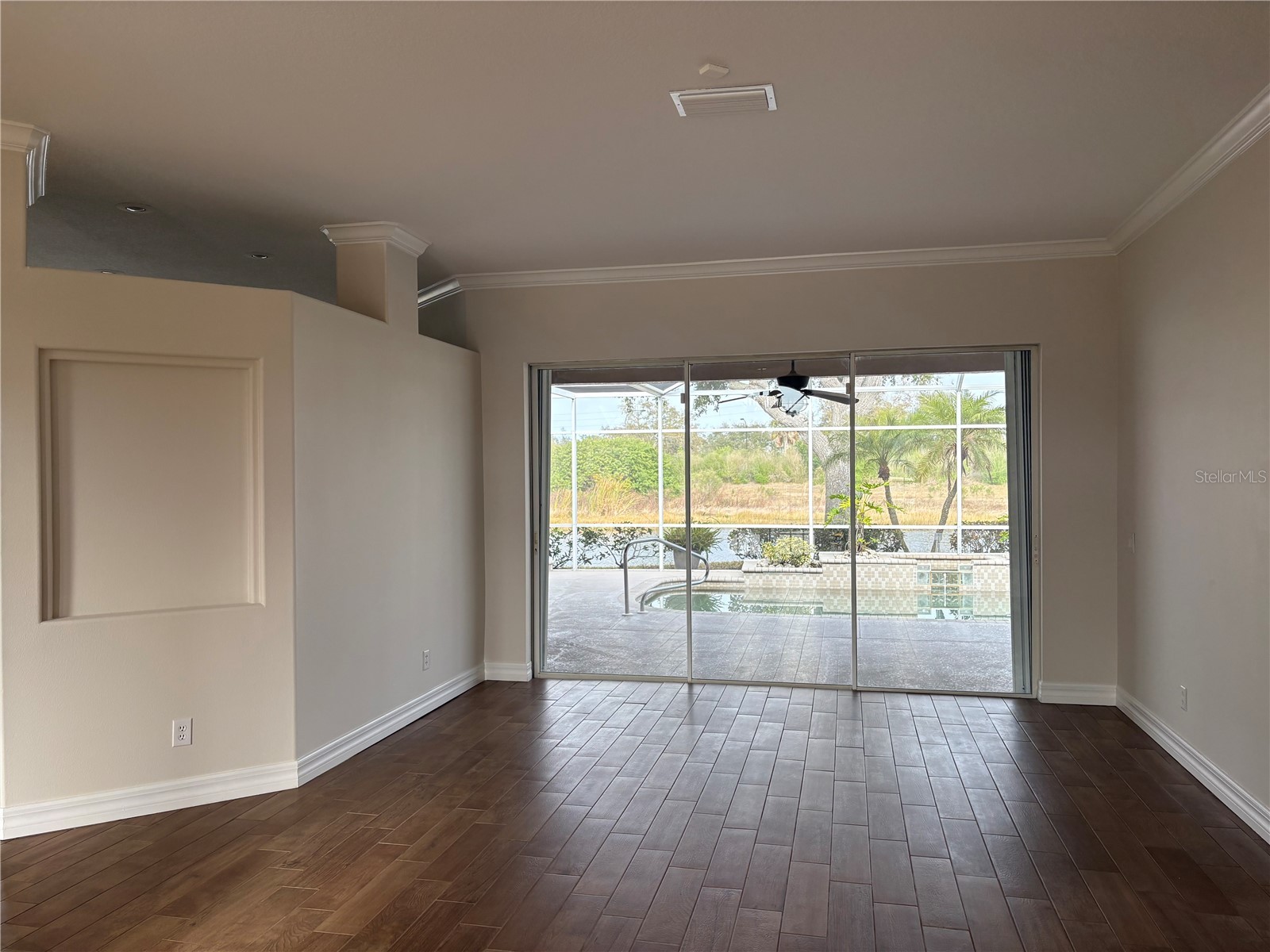 5205 Far Oak Circle Sarasota FL 34238 A4682161 image10