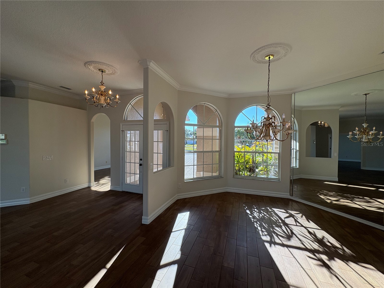 5205 Far Oak Circle Sarasota FL 34238 A4682161 image6