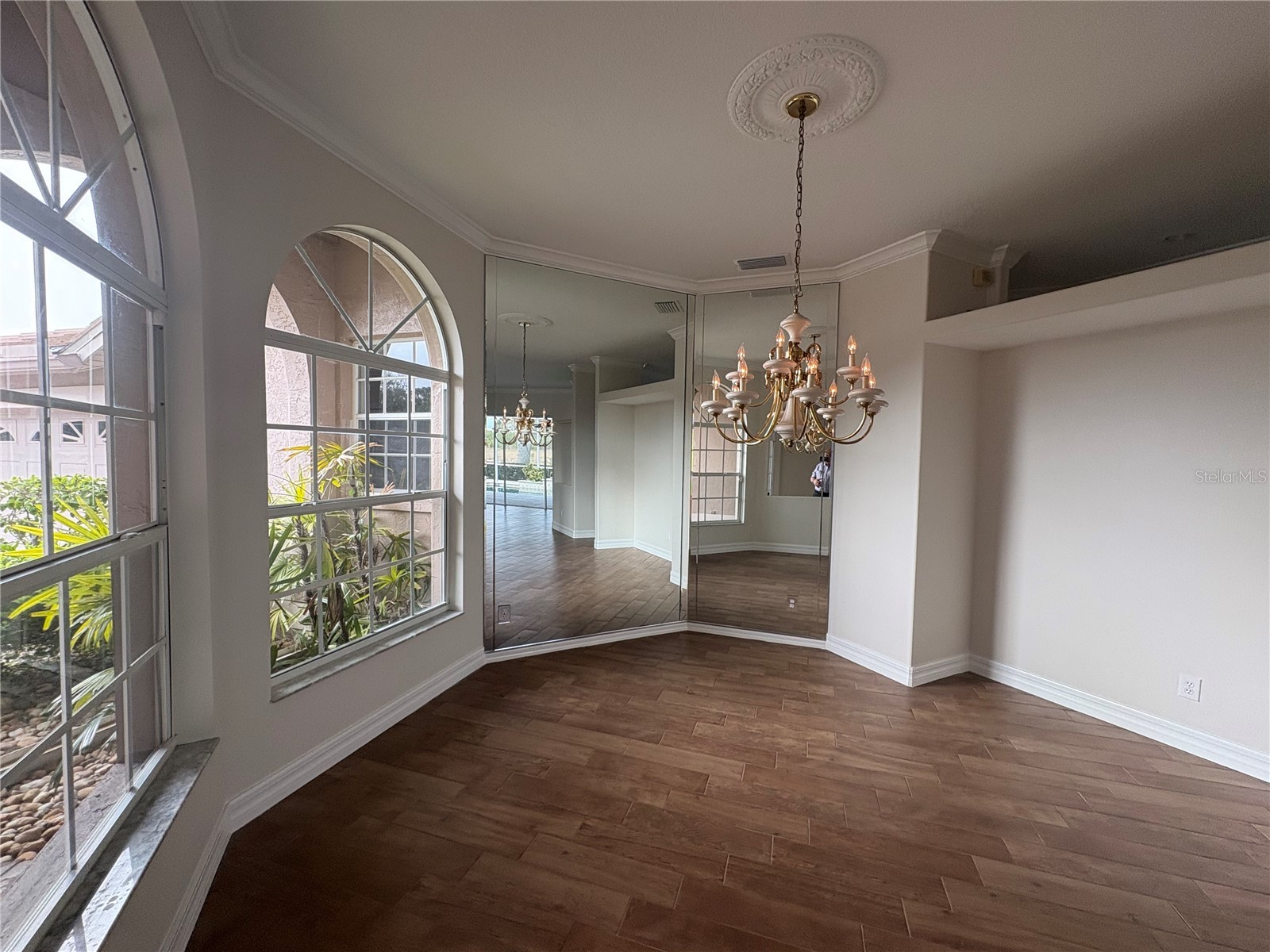 5205 Far Oak Circle Sarasota FL 34238 A4682161 image9