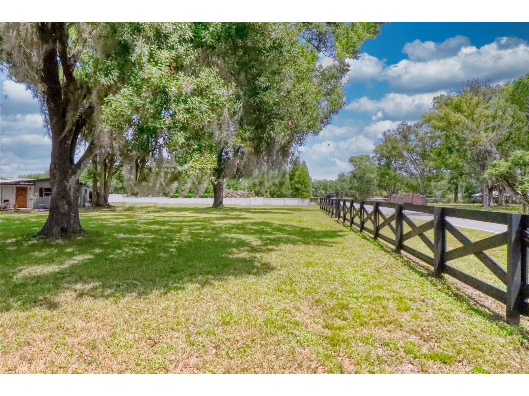 5205 Five Acre Road Plant City FL 33565 A4692932 image4