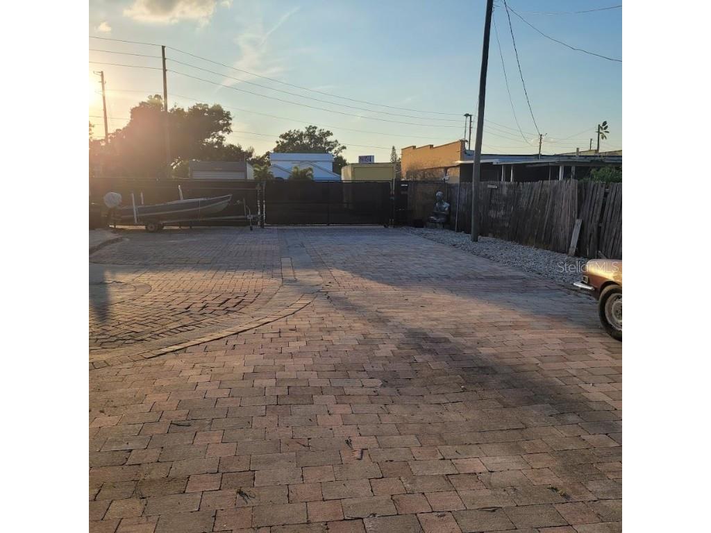 5205 Haines Road N Saint Petersburg FL 33714 TB8443680 image6