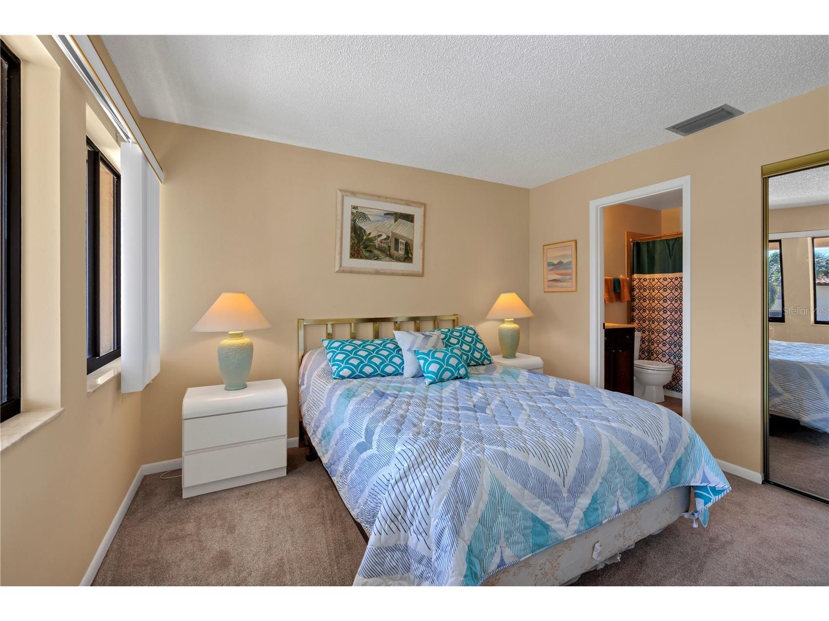 5205 Lake Village Drive #16 Sarasota FL 34235 A4680229 image20