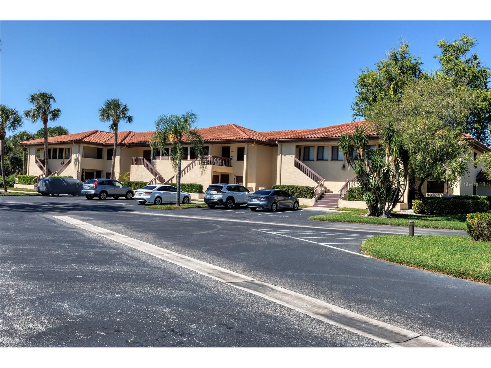 5205 Lake Village Drive #16 Sarasota FL 34235 A4680229 image29