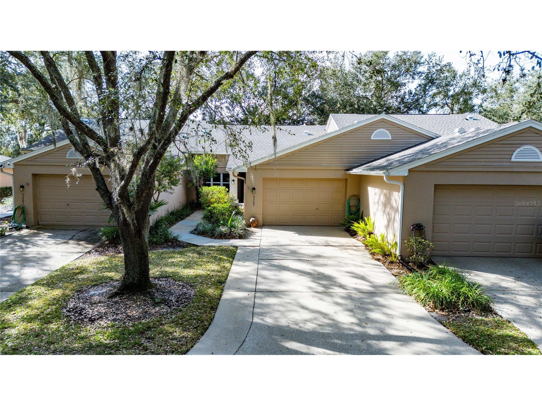 5205 Lochmead Terrace Zephyrhills FL 33541 TB8464409 image1