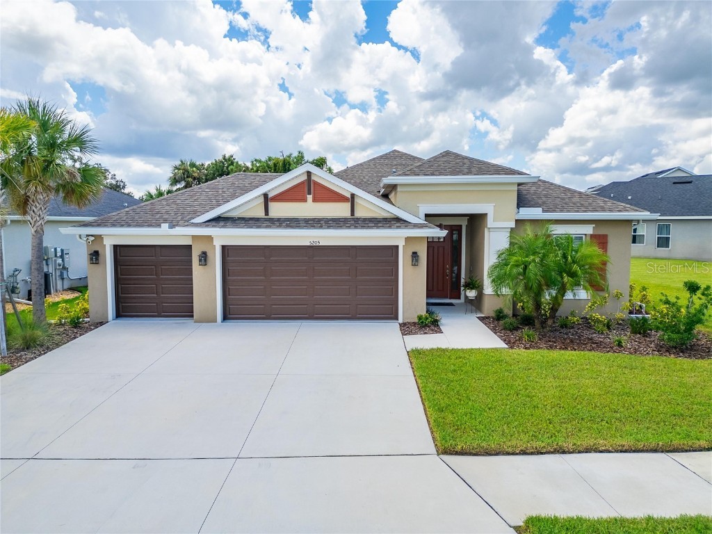 5205 Los Robles Court Palmetto FL 34221 TB8419859 image1