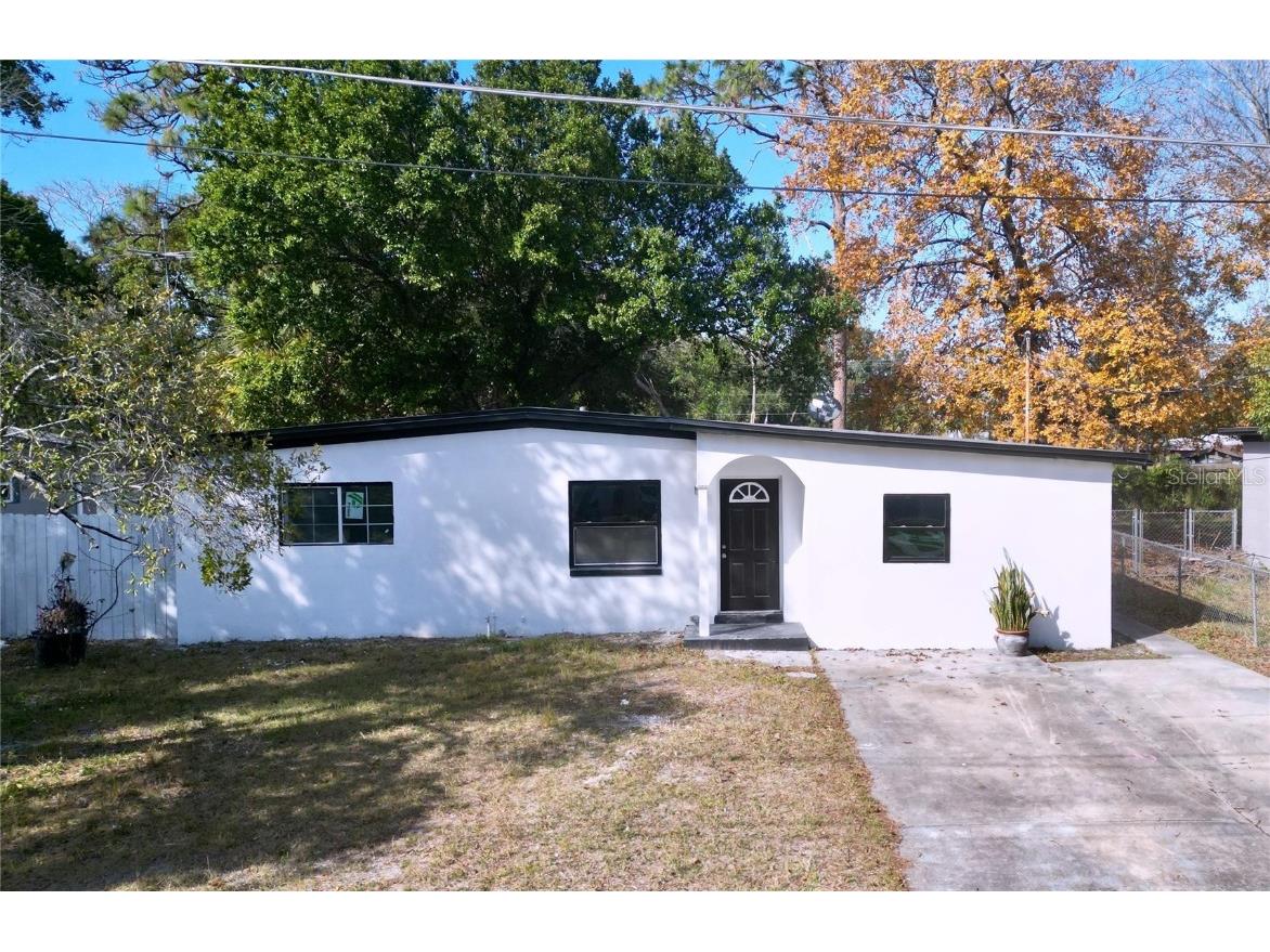 5205 Montague Place Orlando FL 32808 O6274741 image1