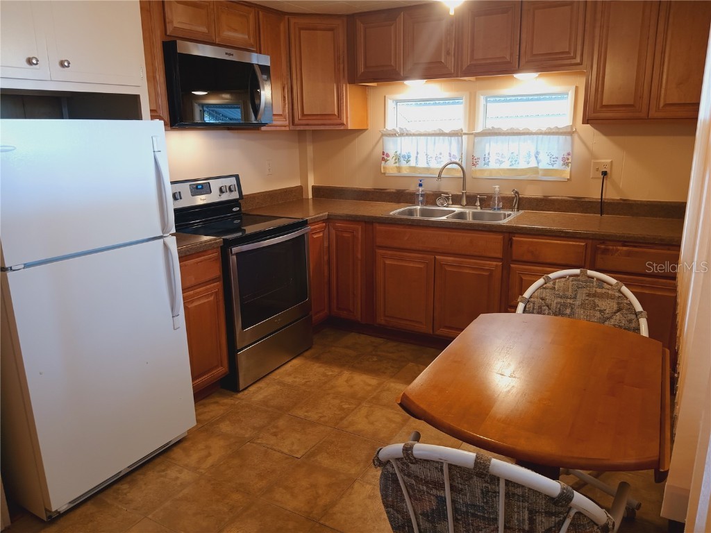 5205 Pebble Beach Avenue Sarasota FL 34234 A4673240 image12