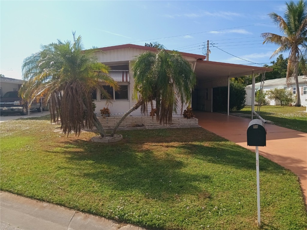 5205 Pebble Beach Avenue Sarasota FL 34234 A4673240 image2