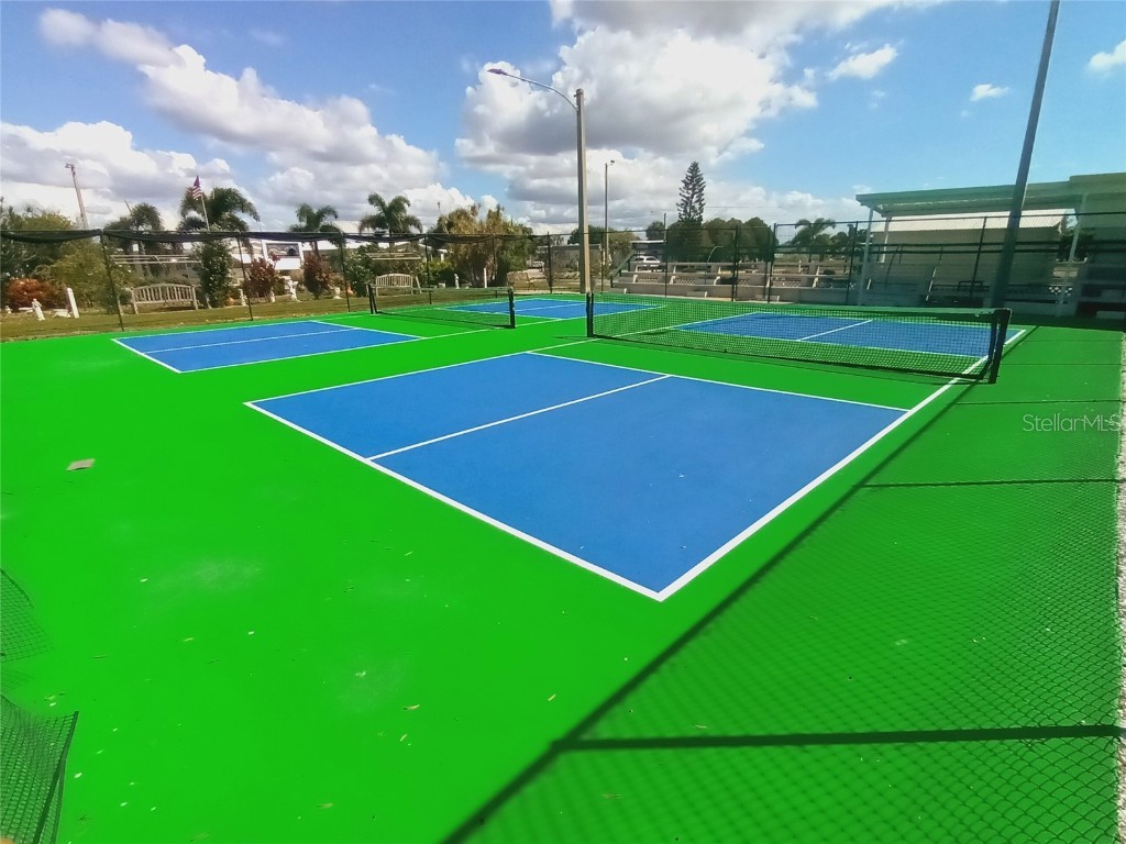 5205 Pebble Beach Avenue Sarasota FL 34234 A4673240 image46