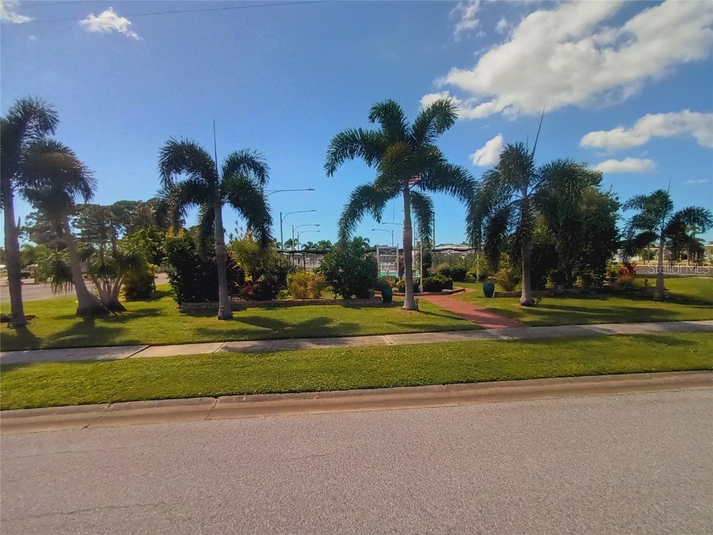 5205 Pebble Beach Avenue Sarasota FL 34234 A4673240 image48