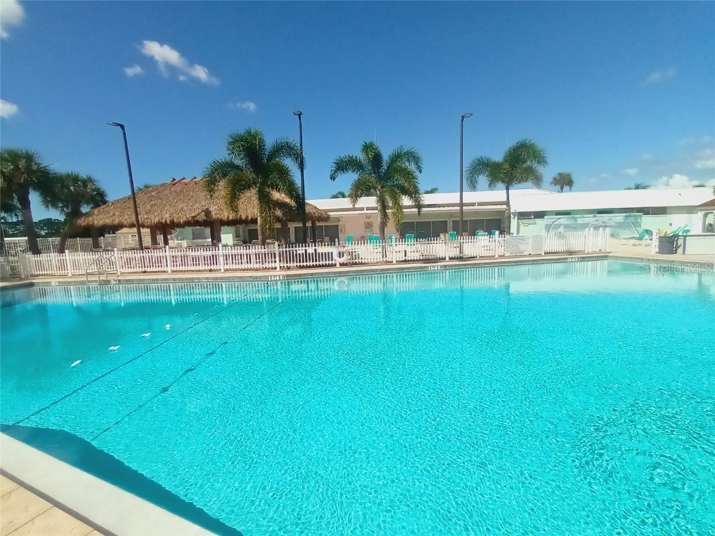 5205 Pebble Beach Avenue Sarasota FL 34234 A4673240 image56