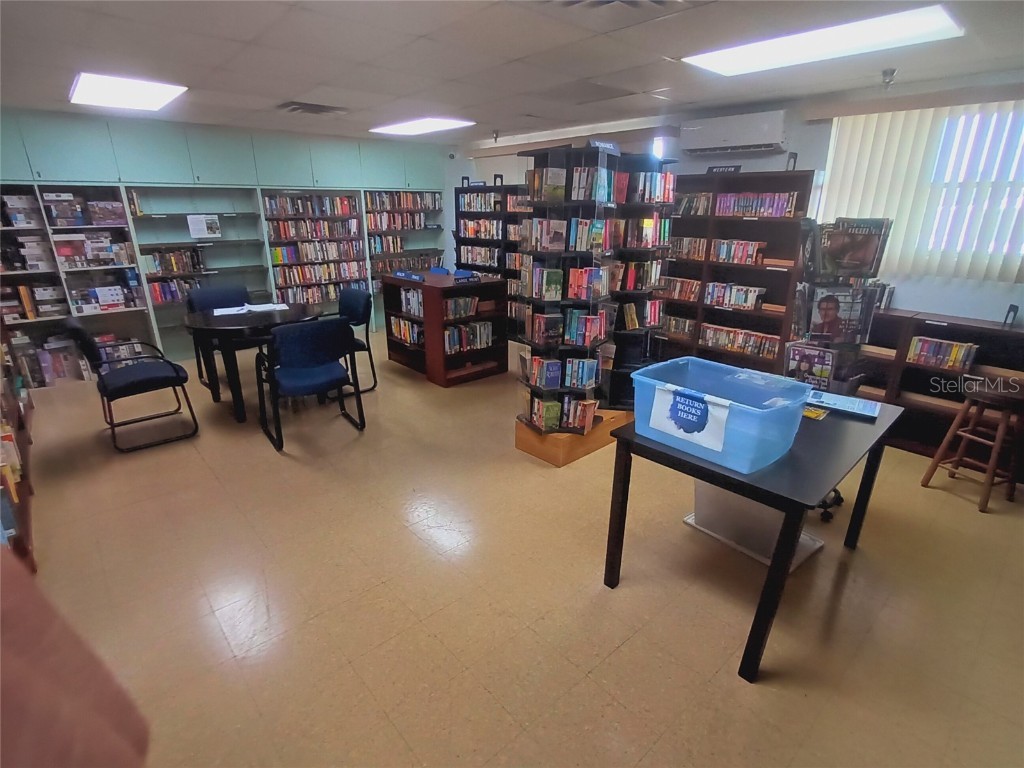 5205 Pebble Beach Avenue Sarasota FL 34234 A4673240 image68