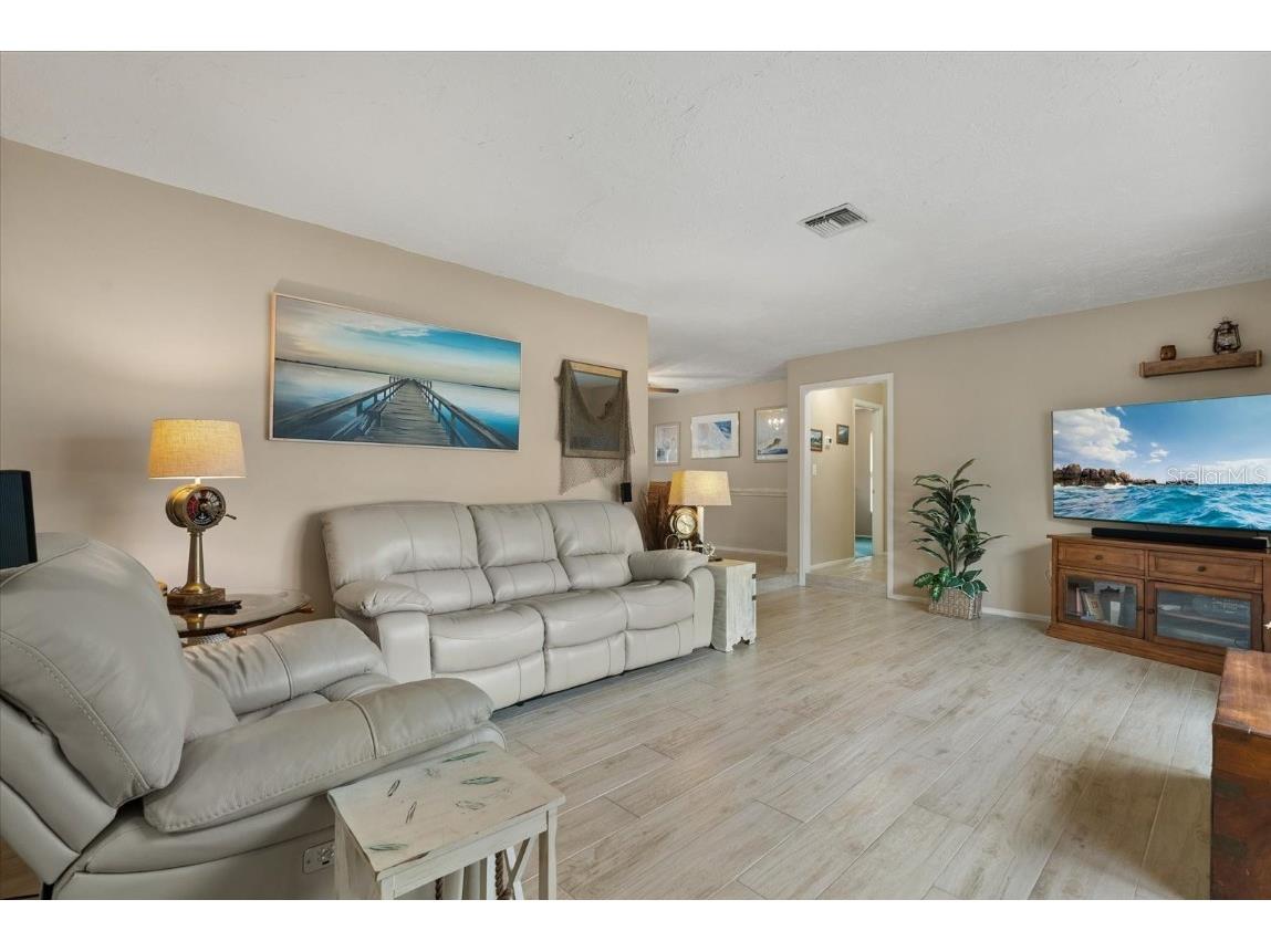 5206 18th Avenue E Bradenton FL 34208 - BRADEN RIVER A4672749 image9