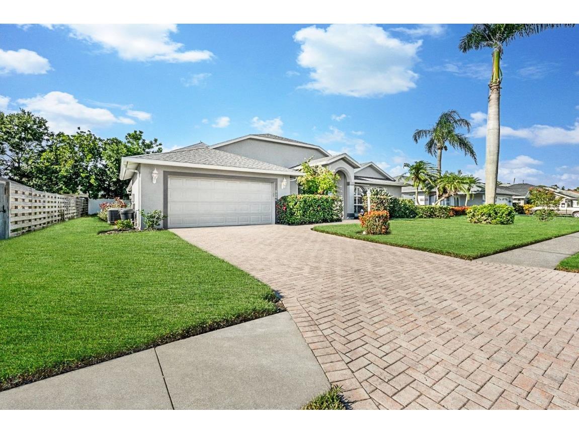 5206 19th Avenue W Bradenton FL 34209 A4656506 image1