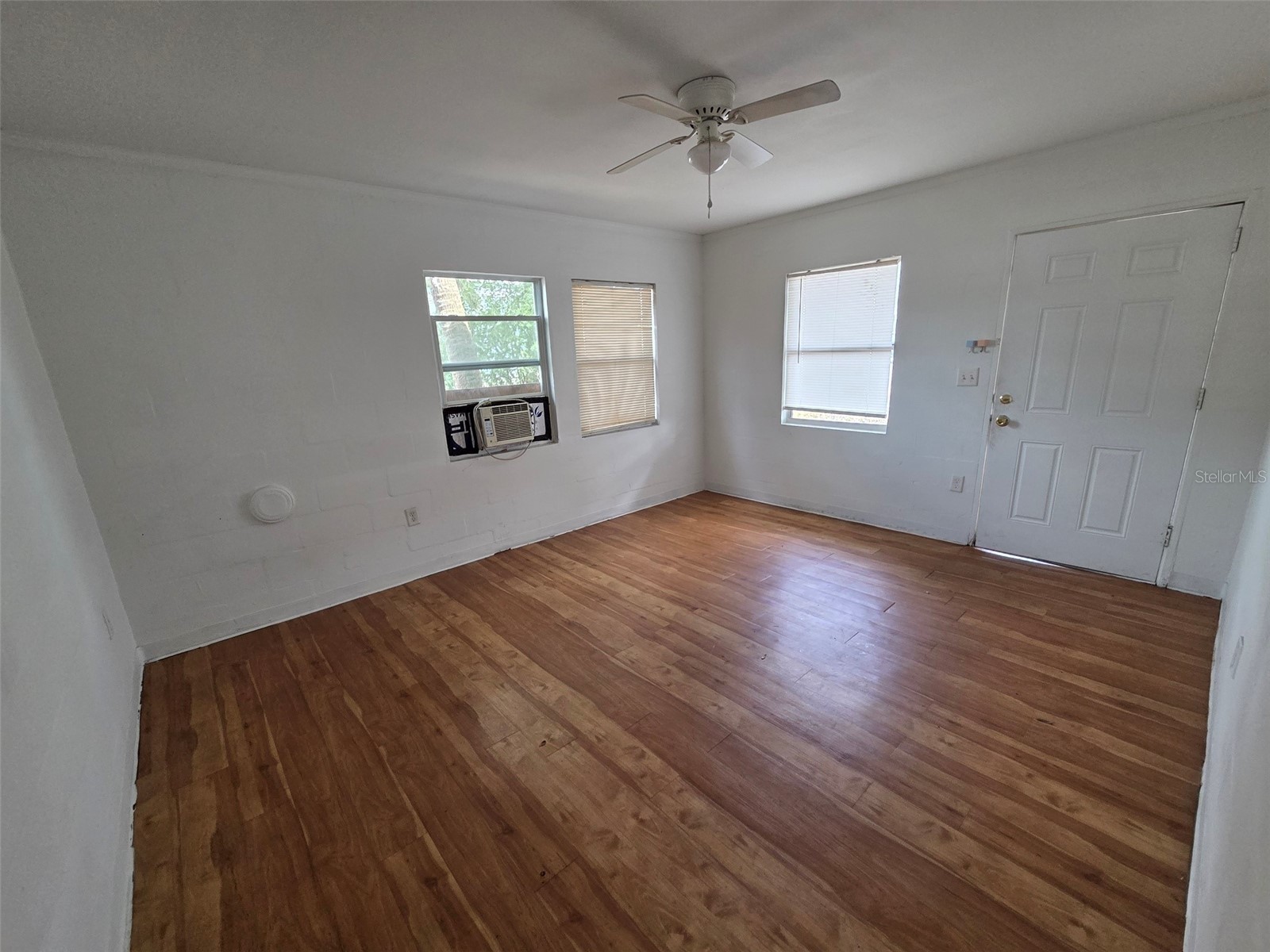 5206 7 Th Street Zephyrhills FL 33542 TB8503112 image3