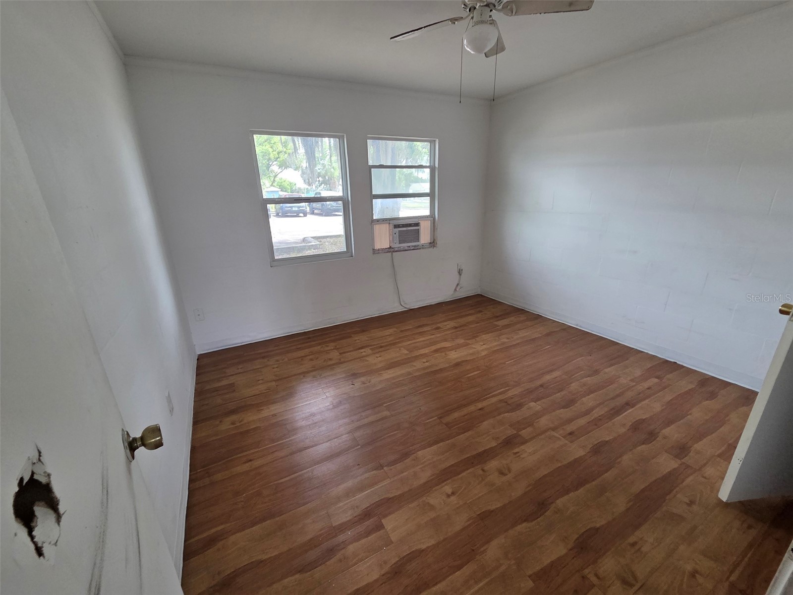 5206 7 Th Street Zephyrhills FL 33542 TB8503112 image5