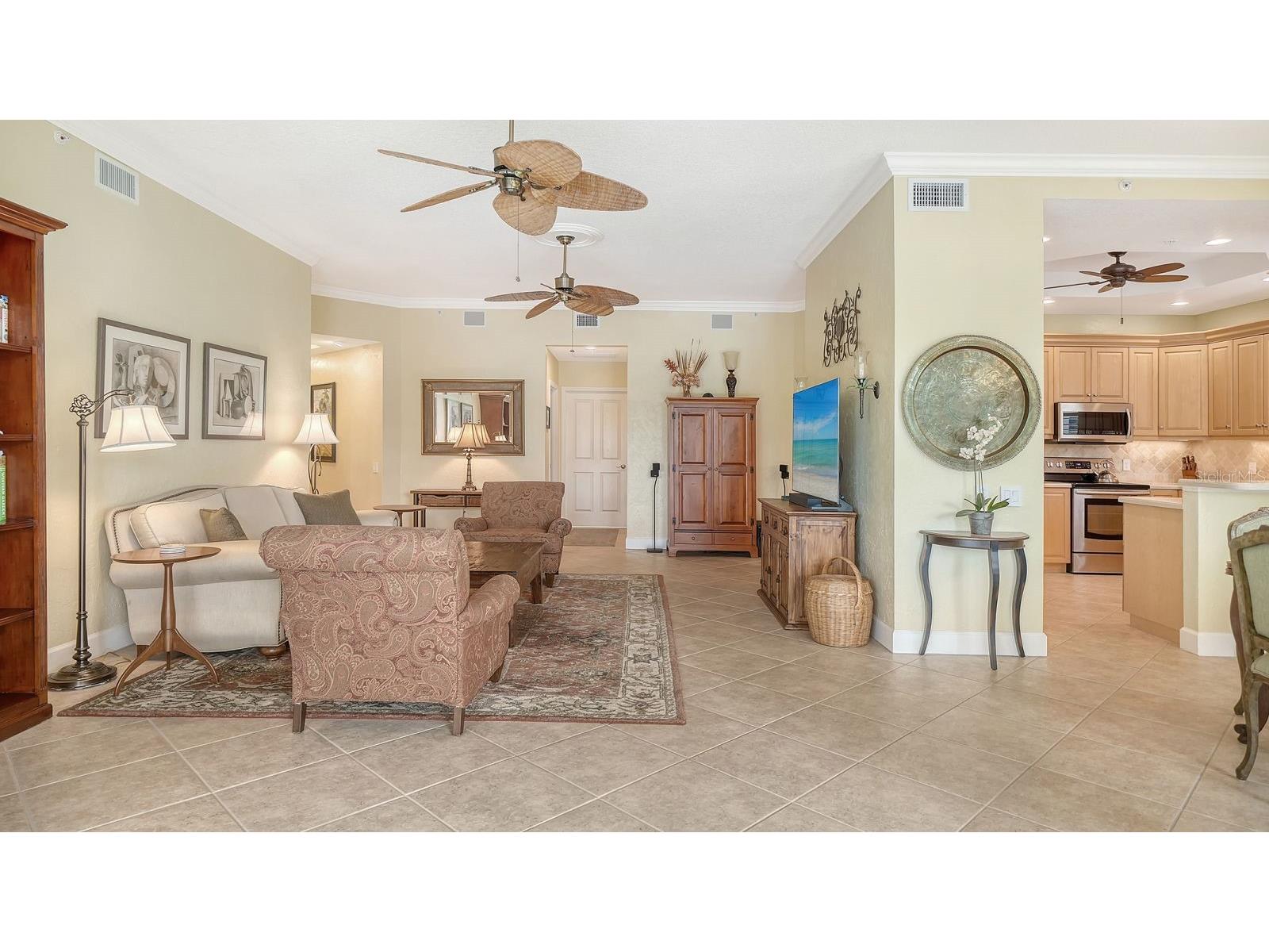 5206 Bouchard Circle #101 Sarasota FL 34238 A4696352 image16