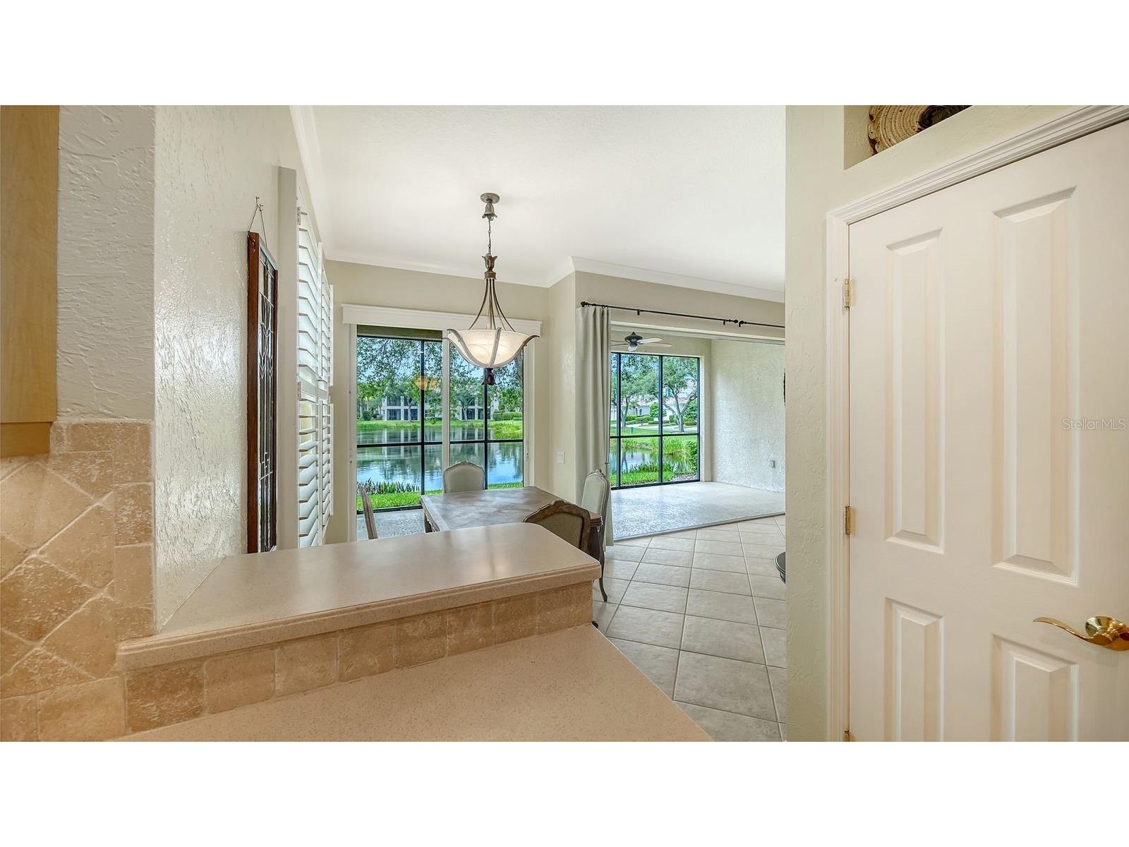 5206 Bouchard Circle #101 Sarasota FL 34238 A4696352 image22
