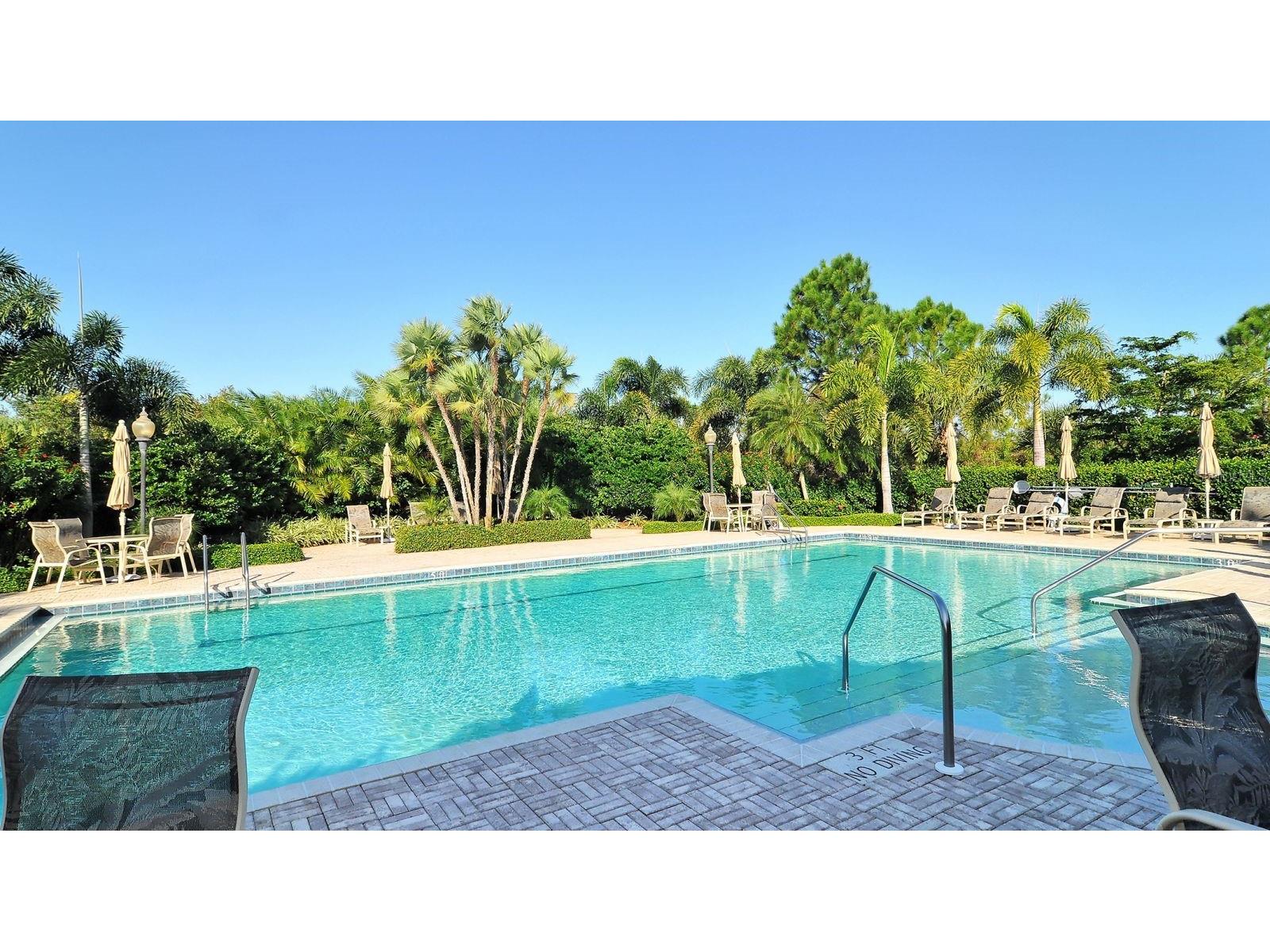 5206 Bouchard Circle #101 Sarasota FL 34238 A4696352 image52