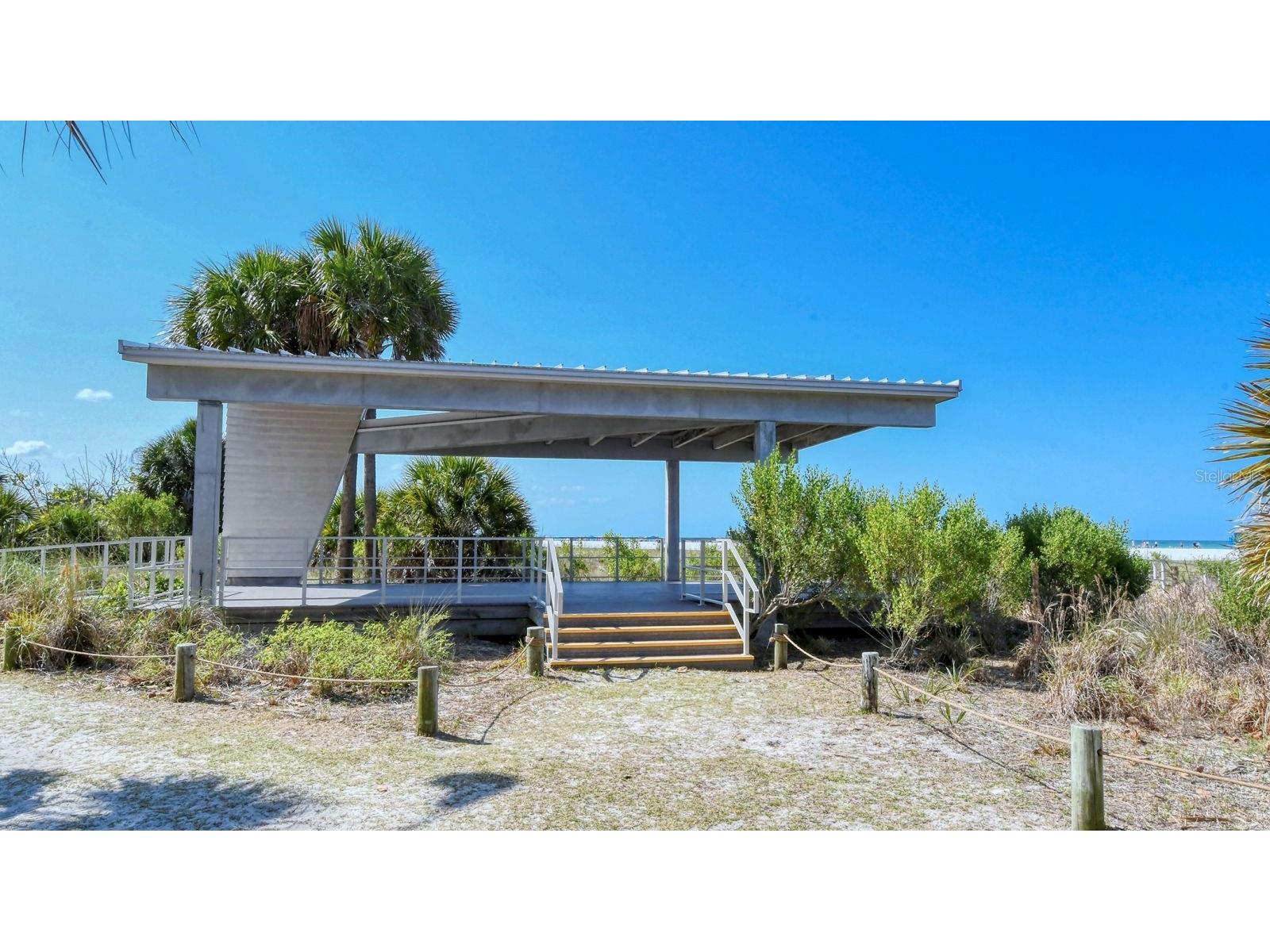 5206 Bouchard Circle #101 Sarasota FL 34238 A4696352 image81