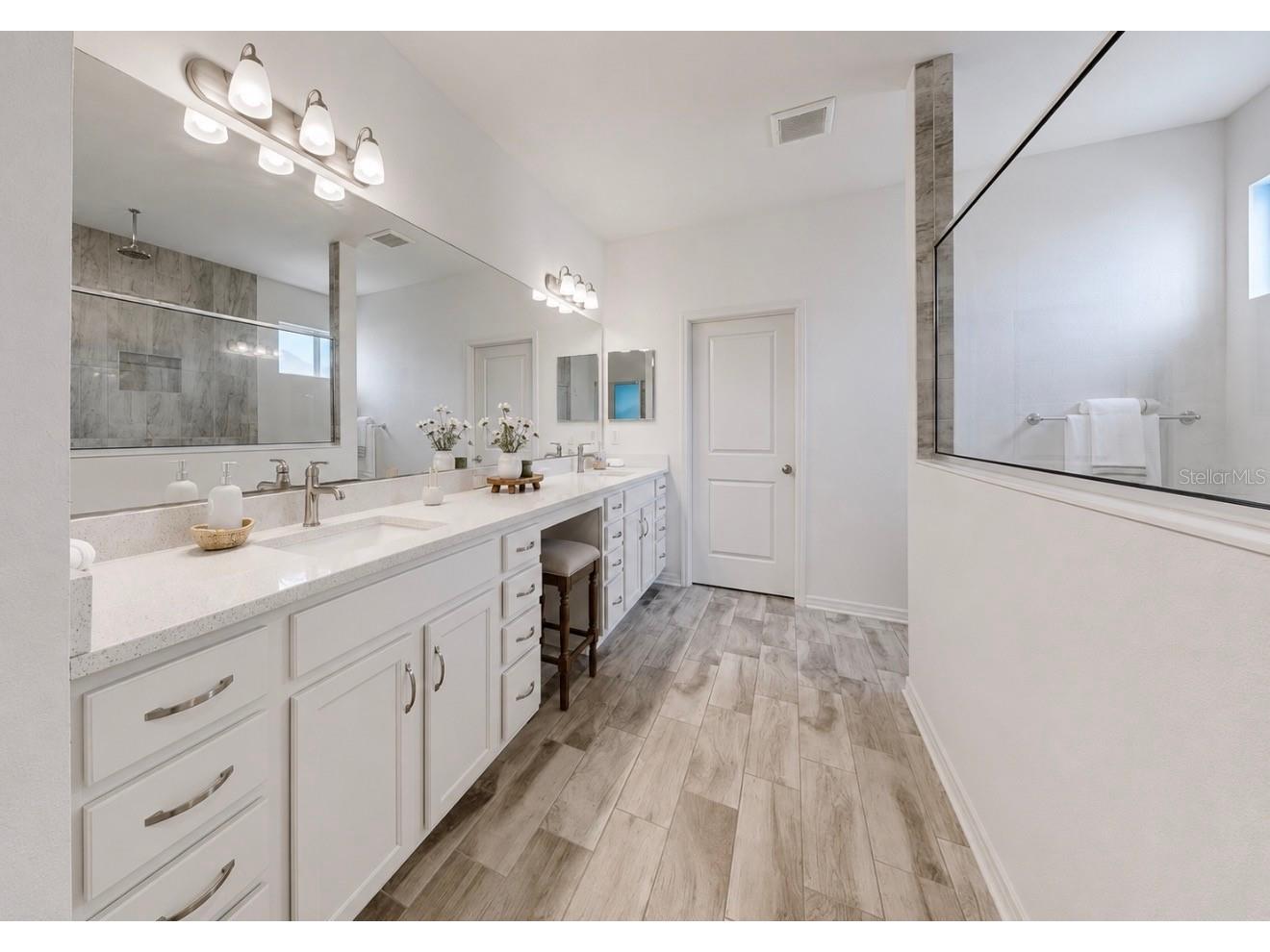 5206 Gavella Cove Palmetto FL 34221 TB8514479 image27