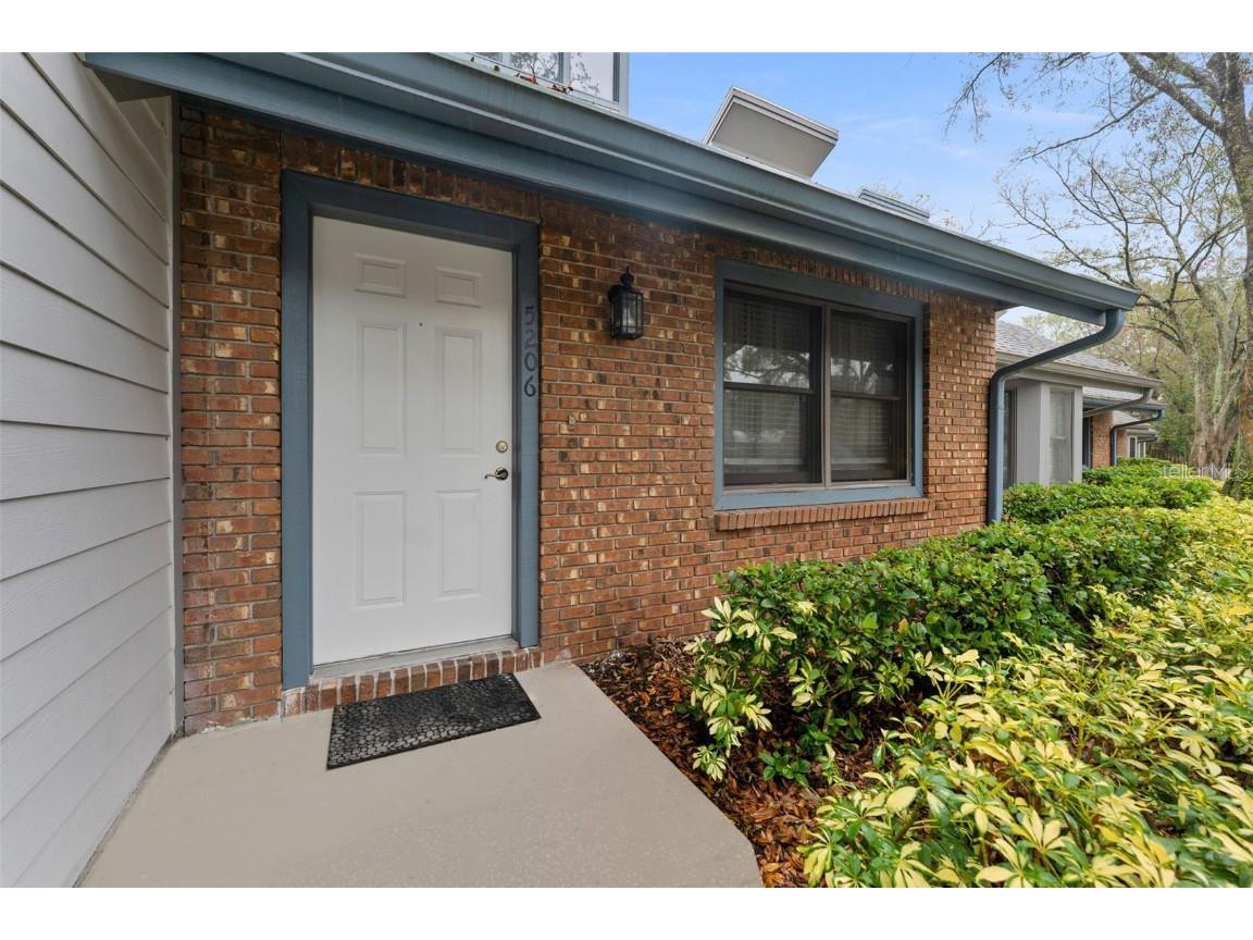 5206 Pine Mill Court Temple Terrace FL 33617 TB8455296 image10