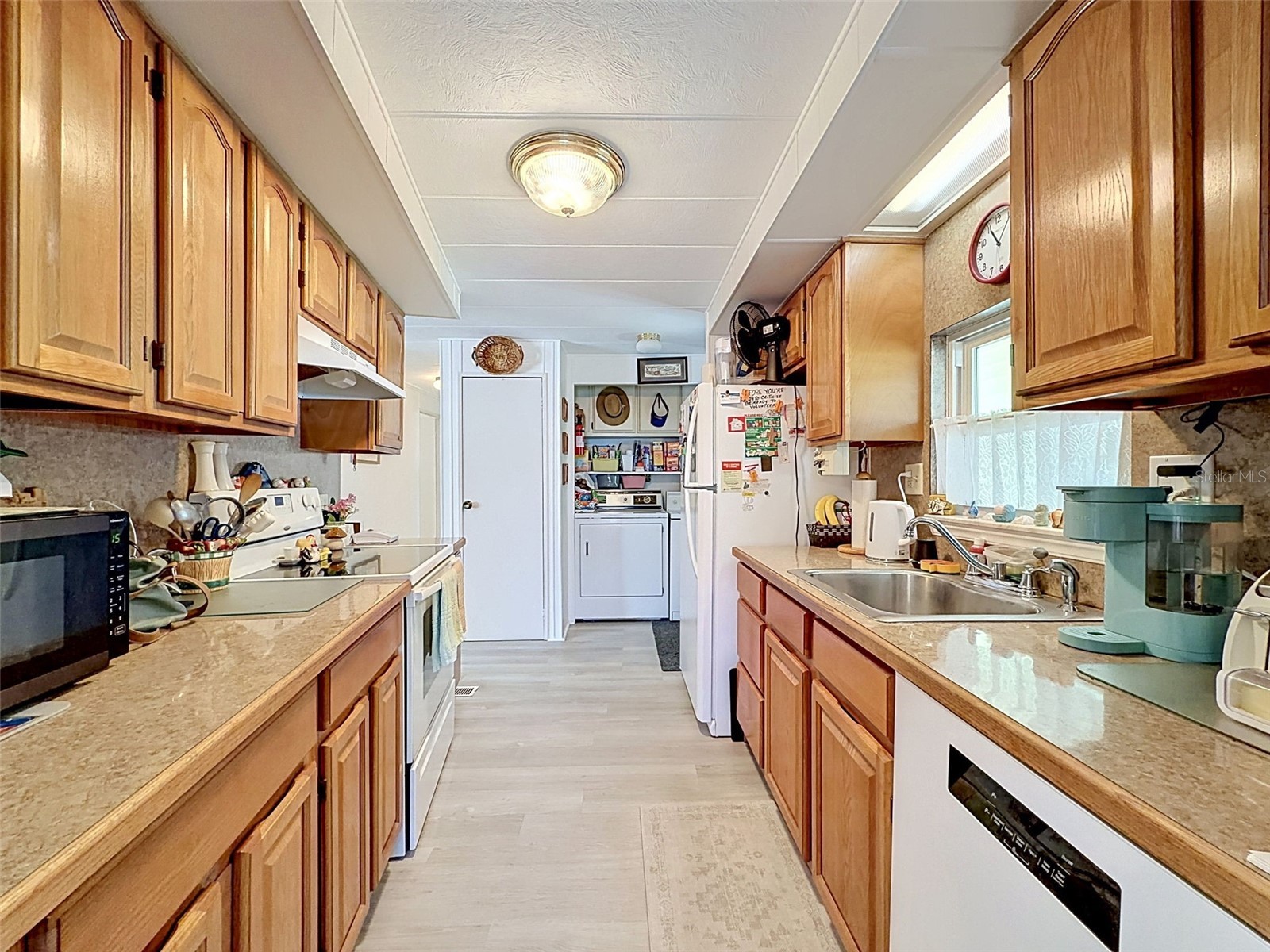 5206 Wisteria Circle New Port Richey FL 34653 W7885879 image2