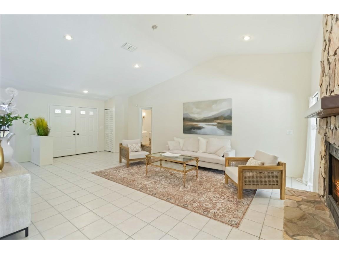 5206 Woodlawn Circle E Palmetto FL 34221 A4673501 image5