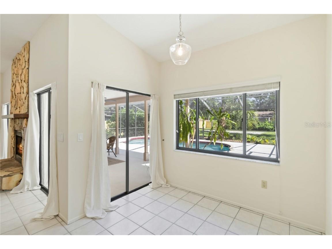 5206 Woodlawn Circle E Palmetto FL 34221 A4673501 image9