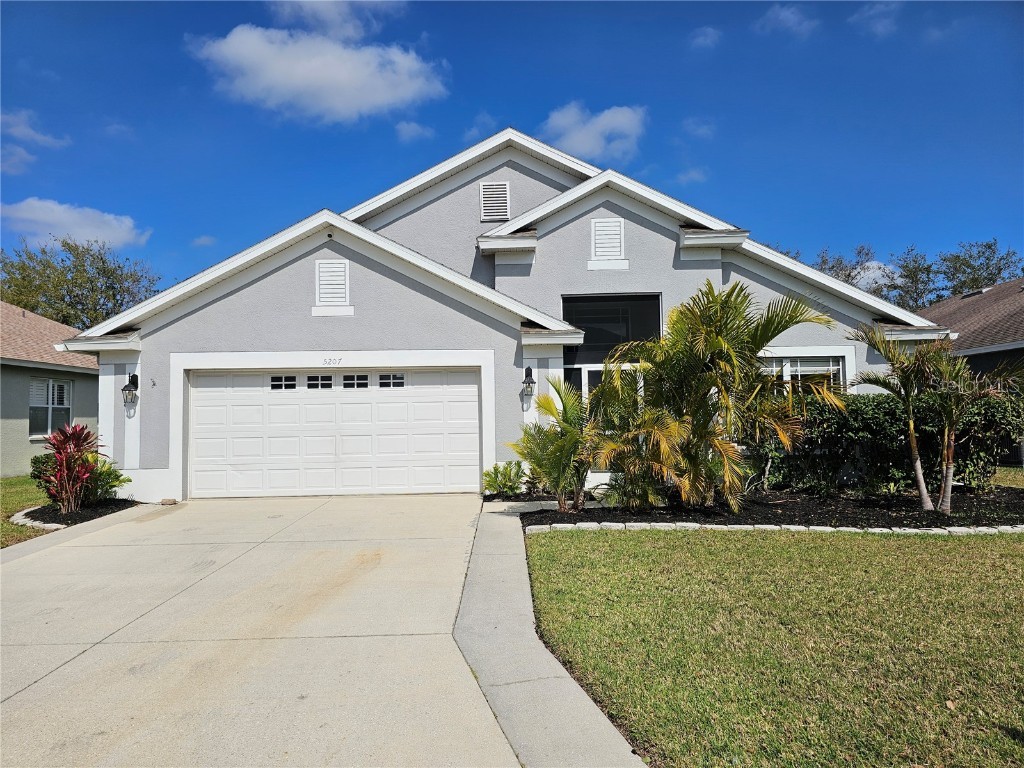 5207 58th Terrace E Bradenton FL 34203 A4640640 image1