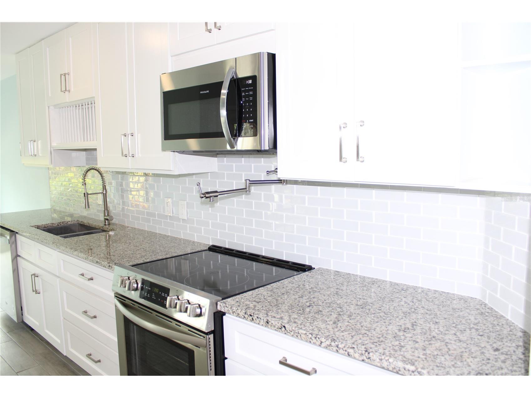 5207 86th Street Court W Bradenton FL 34210 A4659316 image3