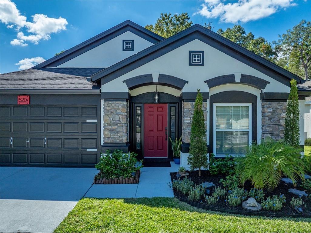 5207 Algerine Place Wesley Chapel FL 33544 L4956676 image1