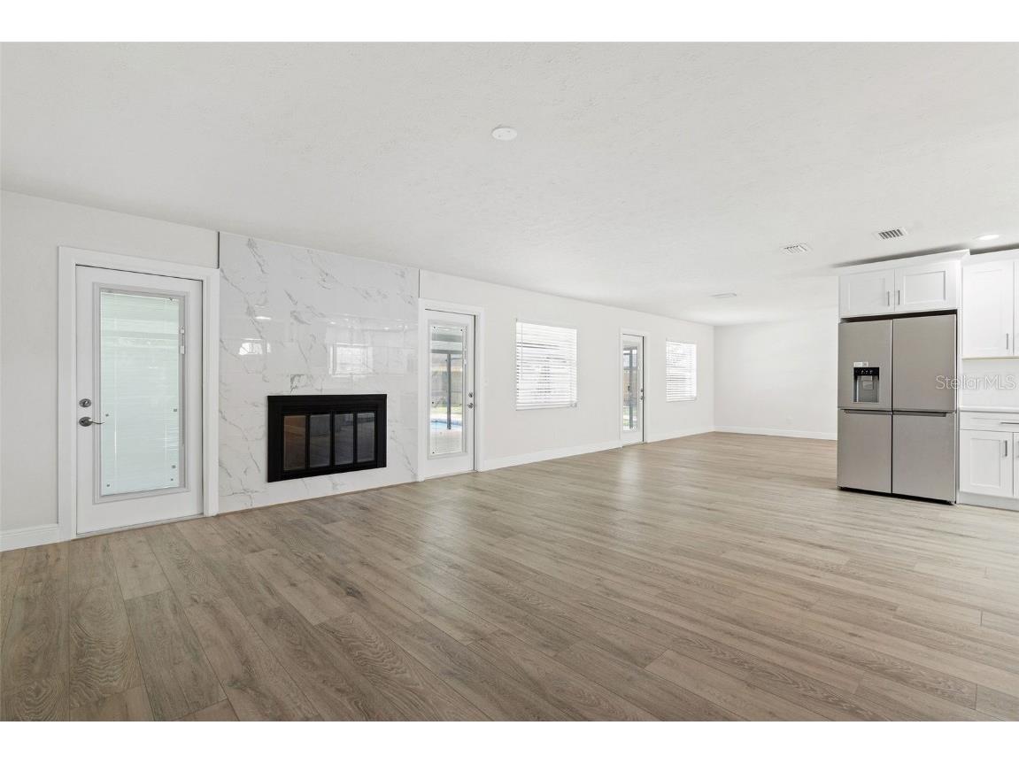 5207 Burr Place Seffner FL 33584 TB8434478 image4