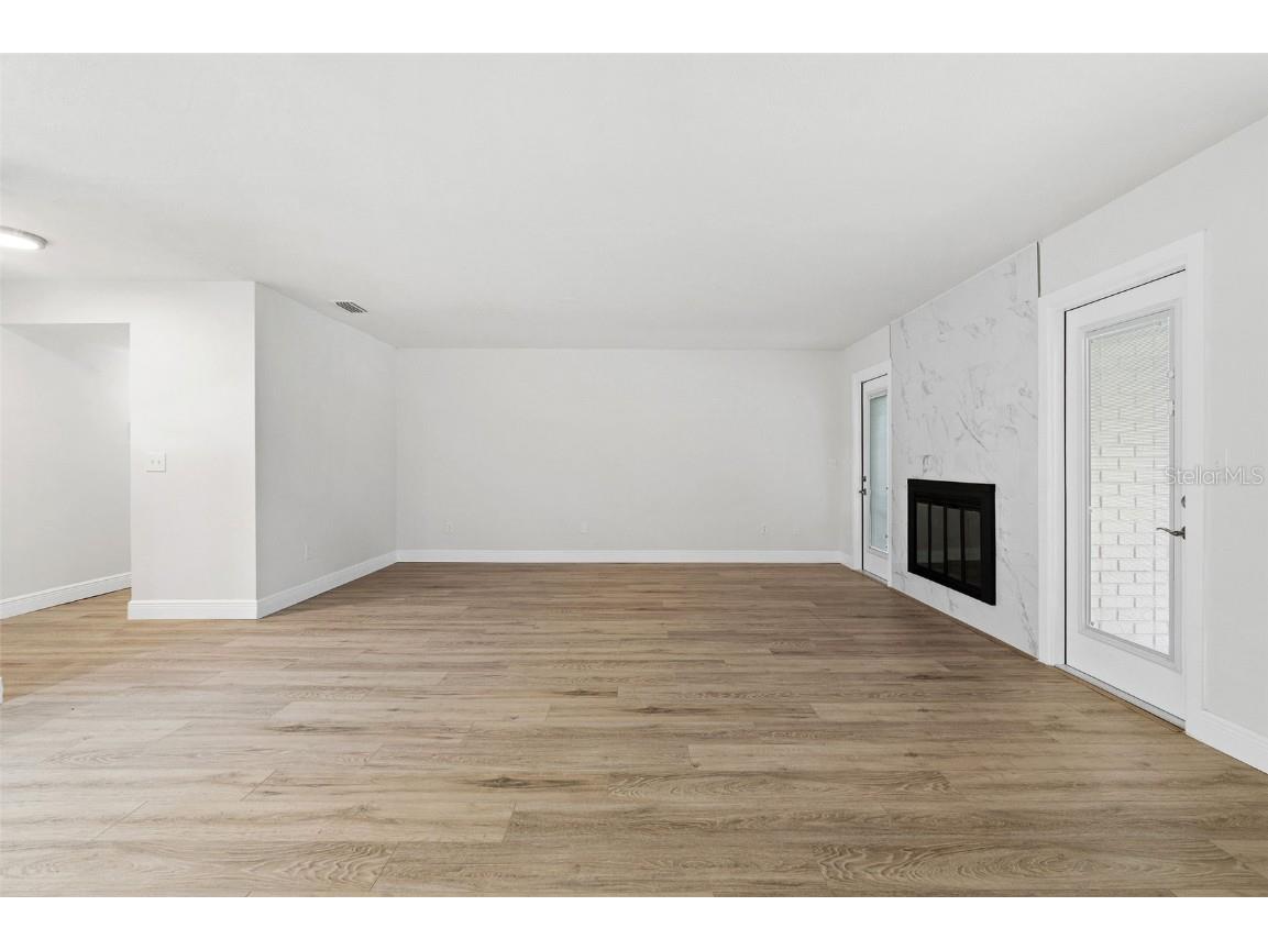 5207 Burr Place Seffner FL 33584 TB8434478 image5