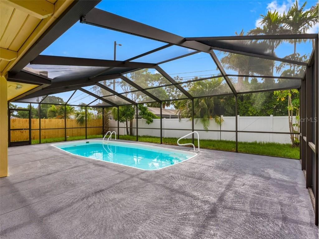 5207 Denver Street NE Saint Petersburg FL 33703 TB8402603 image41